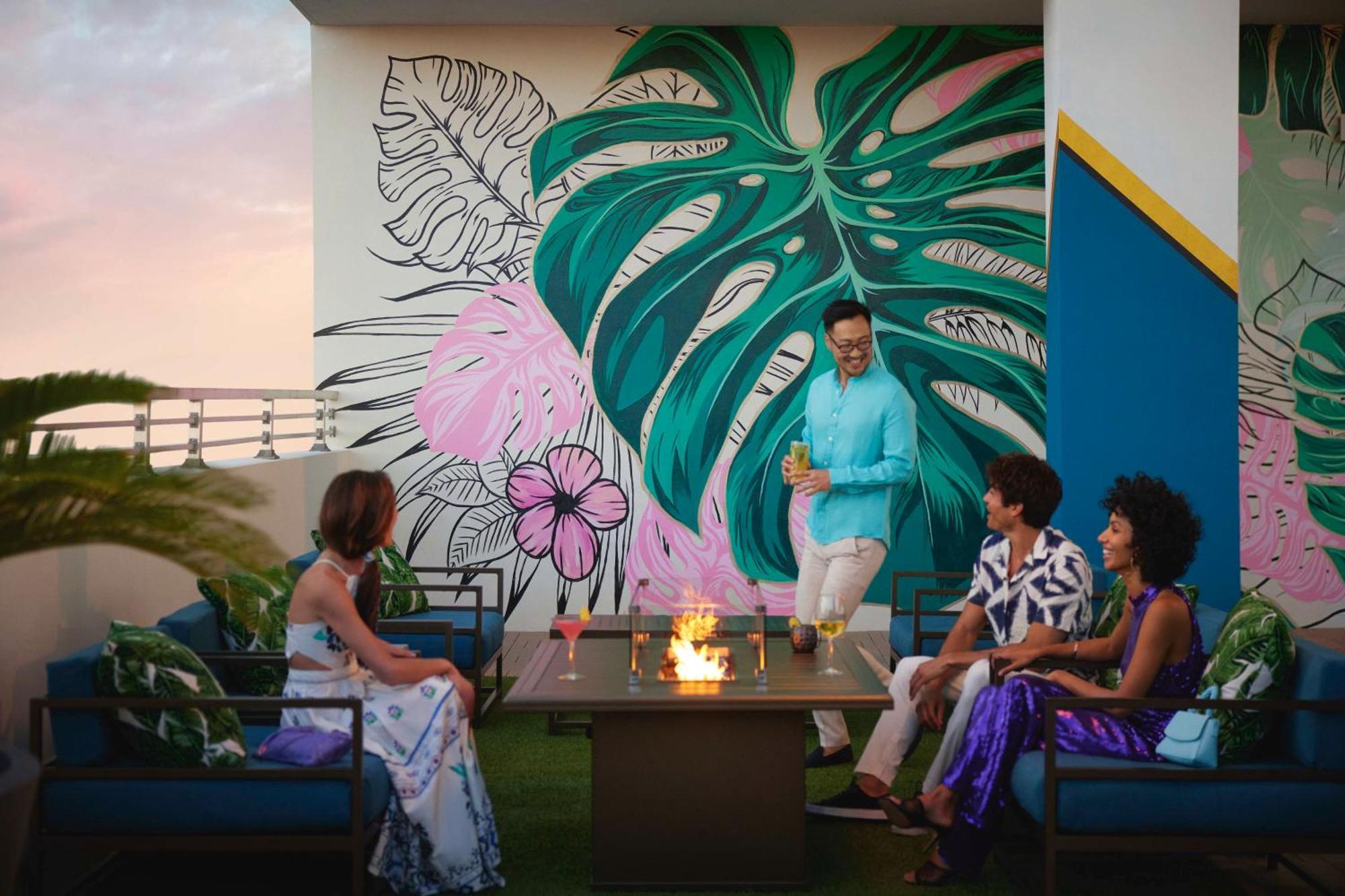 Serena Hotel Aventura Miami, Tapestry Collection By Hilton Bagian luar foto