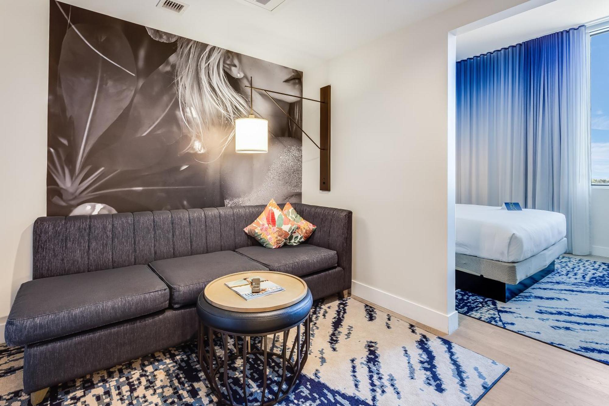 Serena Hotel Aventura Miami, Tapestry Collection By Hilton Bagian luar foto